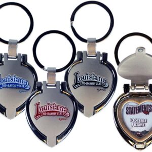 LOUISIANA KEYCHAIN METAL HEART LOCKET